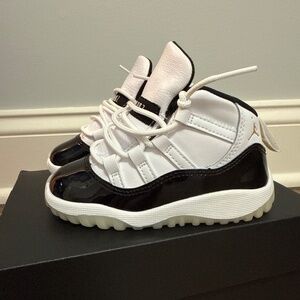 Jordan 11 Retro Toddler 7C